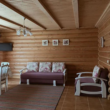 Mila אכסניה מיקוליצ'ין