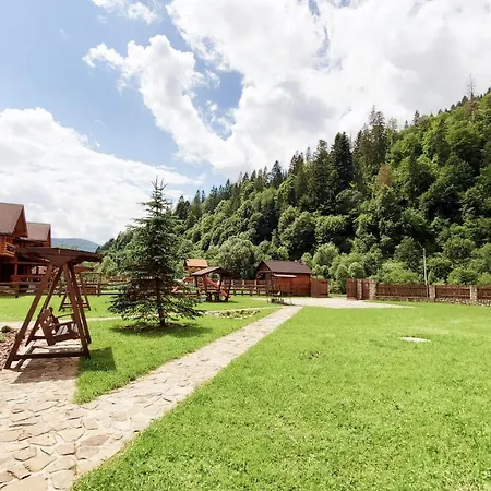 Lodge Mila Mykulychyn