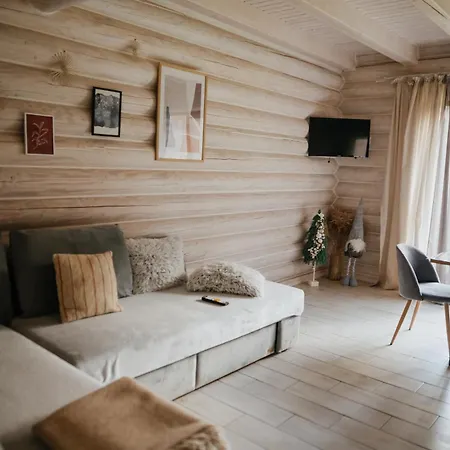 Mila Lodge Mykulychyn